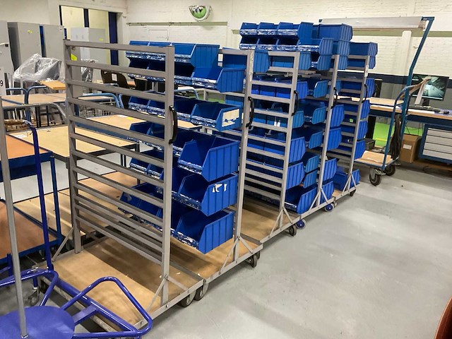 Overtoom magazijnbakkenwagen (5x) - afbeelding 1 van  6