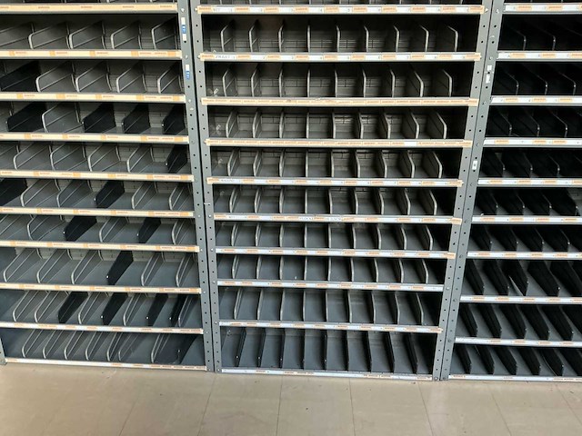 Overtoom magazijnstelling (3x) - afbeelding 6 van  7