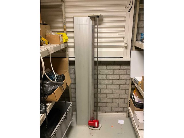 Overtoom magazijnstelling met inhoud - afbeelding 14 van  43