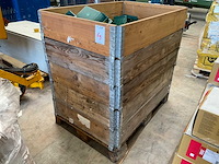 Overtoom nr 3 partij magazijnbakken - afbeelding 1 van  3