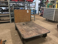Overtoom plateauwagen - afbeelding 2 van  4