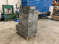 Overtoom stalen magazijnbak (52x) - afbeelding 3 van  5