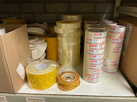 Overtoom, tesa magazijnstelling met inhoud - afbeelding 2 van  41