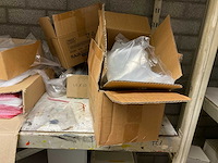 Overtoom, tesa magazijnstelling met inhoud - afbeelding 16 van  41