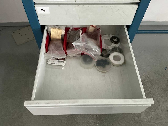 Overtoom werkbank met ladenkast - afbeelding 6 van  9