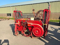 Överum tive 812 kunstmeststrooier - afbeelding 1 van  10