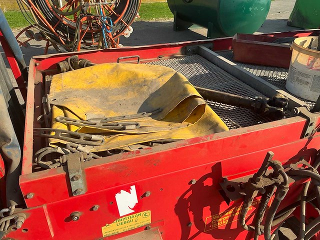 Överum tive 812 kunstmeststrooier - afbeelding 8 van  10