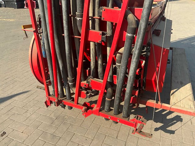 Överum tive 812 kunstmeststrooier - afbeelding 10 van  10