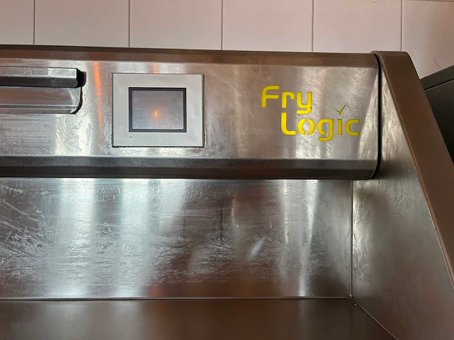 Ovri - 2017 - fry logic 300 - professionele bakwand met afzuiging - afbeelding 15 van  16