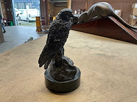 Owl and hawk on marble decoratief beeld (2x) - afbeelding 2 van  4