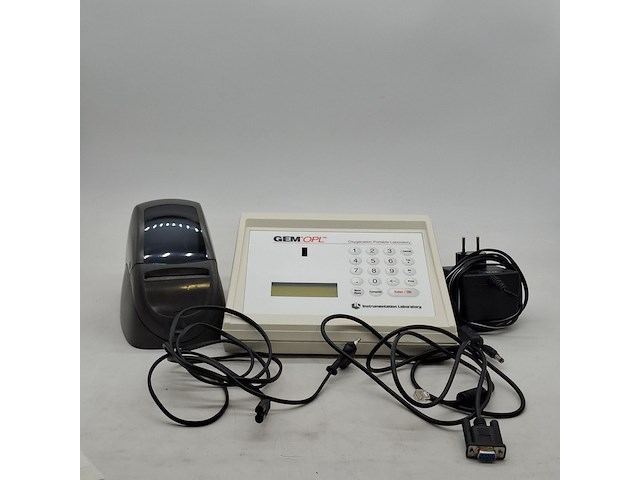 Oximeter, gem, oxygenation portable laboratory - afbeelding 1 van  9