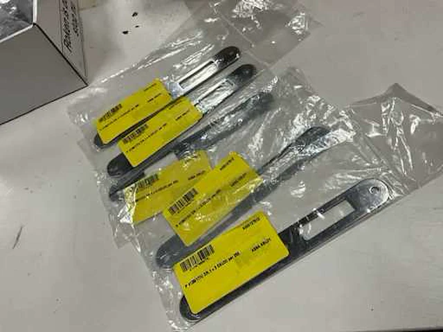 Oxloc - p4139/17/u - dr.1+3 oxloc - sluitplaat (5x) - afbeelding 2 van  5