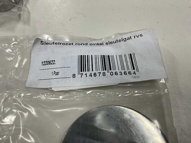 Oxloc - rond ovaal - rvs met kunststof onderrozet - sleutelrozet (8x) - afbeelding 4 van  5