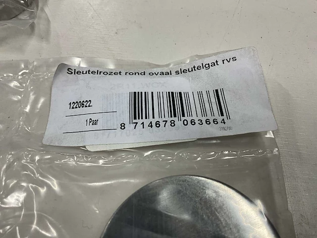 Oxloc - rond ovaal - rvs met kunststof onderrozet - sleutelrozet (8x) - afbeelding 4 van  5