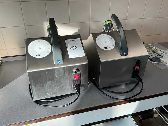 Oxpharm nocospray inox desinfectie apparaat (2x) - afbeelding 1 van  3