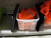 Oxxa werkbroeken fluo oranje acht stuks in bak - afbeelding 1 van  2