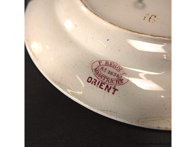 P. regout maastricht sierbord - afbeelding 5 van  5