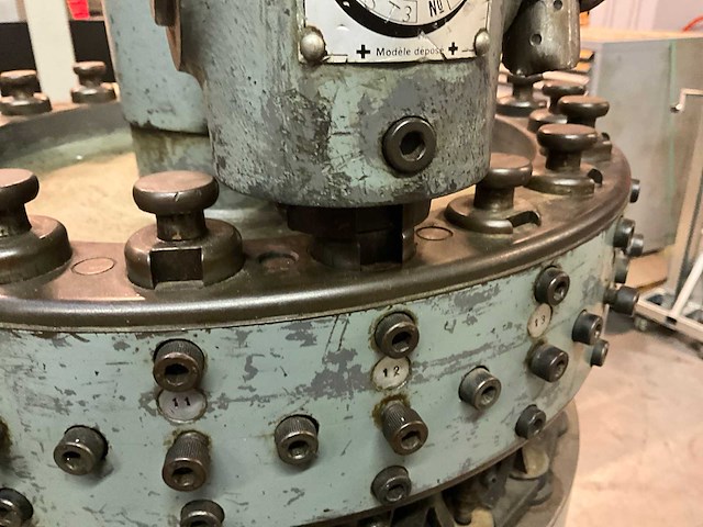 P. von arx bst3 ponsmachine - afbeelding 8 van  10