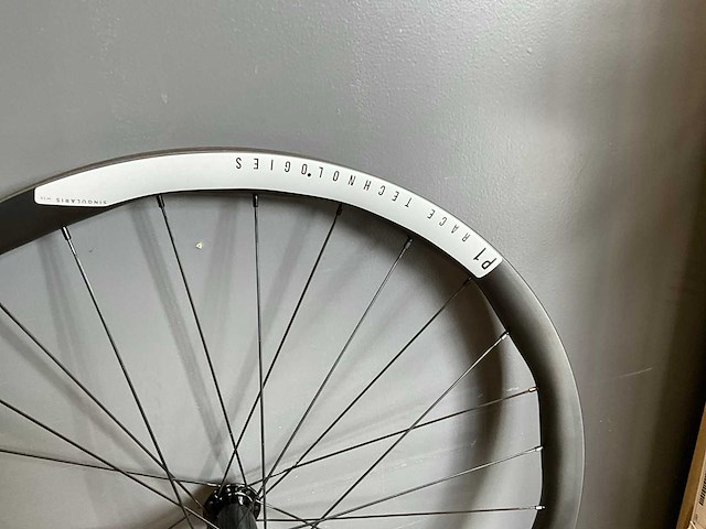 P1 race technologies singularis m30 carbon wielset - afbeelding 5 van  6