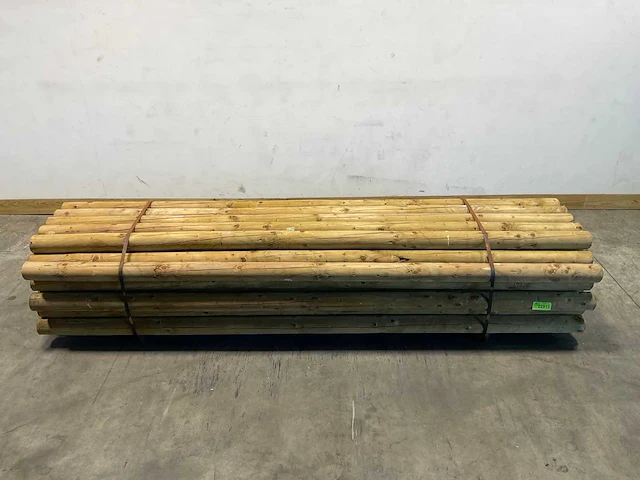 Paal rond gefreesd 1 zijde gekroond ø10x300 cm (50x) - afbeelding 1 van  8