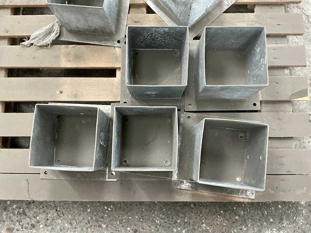Paalhouder spits 15x15 cm (7x) - afbeelding 4 van  6