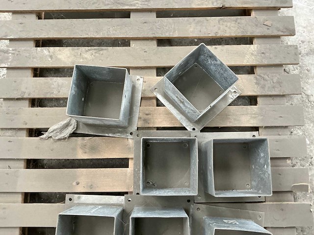 Paalhouder spits 15x15 cm (7x) - afbeelding 5 van  6