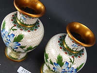 Paar 20ste eeuwse chinese cloisonne vazen - afbeelding 3 van  5