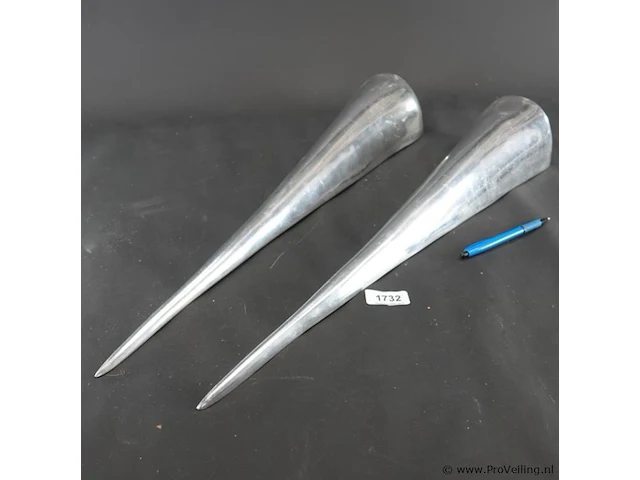 Paar aluminium wandkandelaren - afbeelding 1 van  5