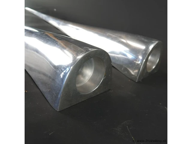 Paar aluminium wandkandelaren - afbeelding 4 van  5
