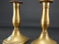 Paar antieke messing kandelaren - afbeelding 2 van  5