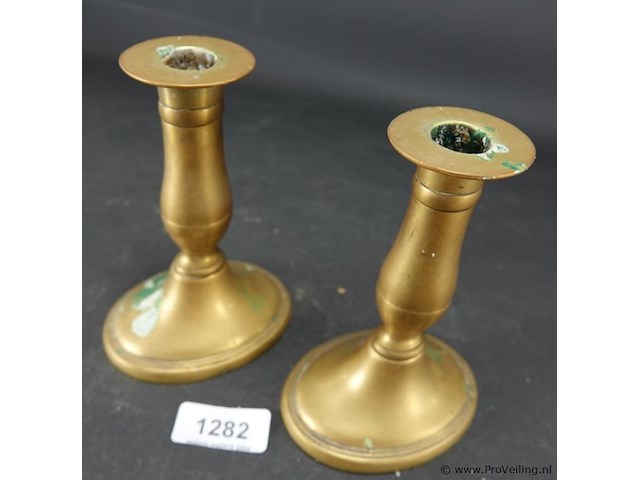 Paar antieke messing kandelaren - afbeelding 3 van  5