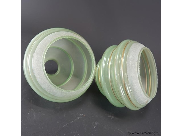 Paar art deco hanglampkappen - afbeelding 3 van  5