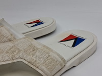 Paar badslippers, maat 8 1/2, louis vuitton, wit - afbeelding 2 van  9