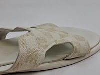 Paar badslippers, maat 8 1/2, louis vuitton, wit - afbeelding 6 van  9