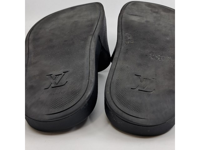 Paar badslippers, maat 9 1/2, louis vuitton, zwart - afbeelding 8 van  10