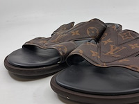 Paar badslippers, maat 9, louis vuitton, bruin - afbeelding 2 van  7
