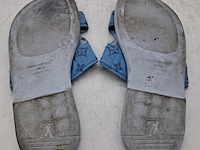 Paar badslippers, maat 9, louis vuitton - afbeelding 4 van  8