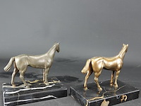 Paar bronzen paarden - afbeelding 4 van  5