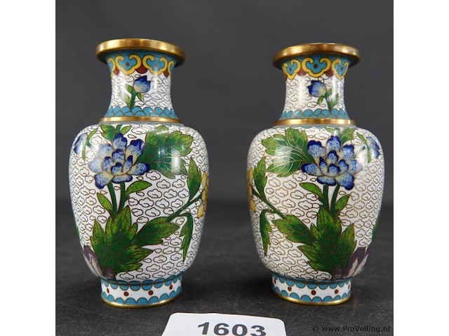 Paar chinese cloisonné vazen - afbeelding 2 van  5