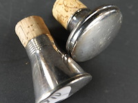 Paar flessendoppen - afbeelding 3 van  5