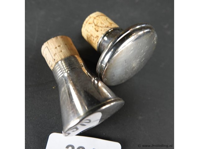 Paar flessendoppen - afbeelding 3 van  5
