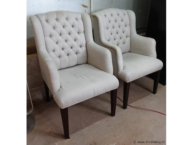 Paar gecapitonneerde fauteuils - afbeelding 1 van  7