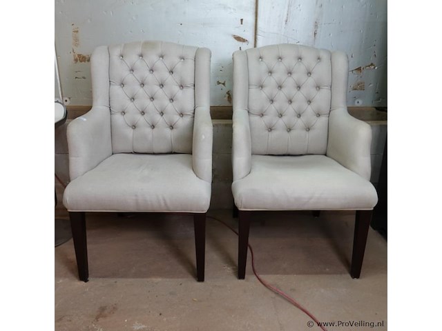 Paar gecapitonneerde fauteuils - afbeelding 2 van  7