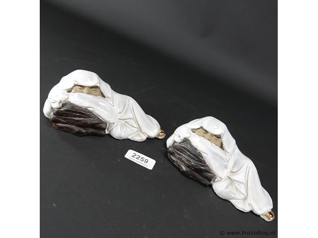 Paar gestileerde aardewerk happy boeddha's - afbeelding 2 van  5