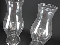 Paar grote glazen vaaskandelaren - afbeelding 2 van  5