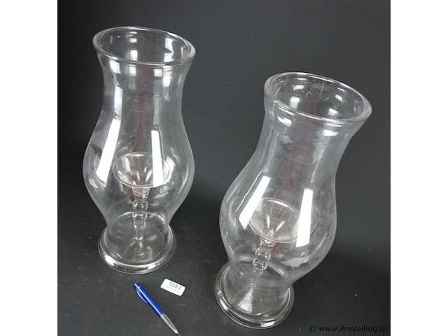 Paar grote glazen vaaskandelaren - afbeelding 3 van  5
