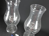 Paar grote glazen vaaskandelaren - afbeelding 3 van  5