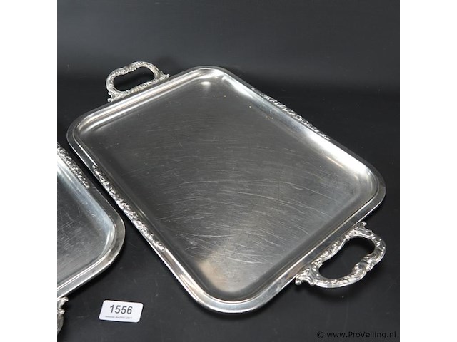 Paar grote verzilverde dienbladen - afbeelding 2 van  5