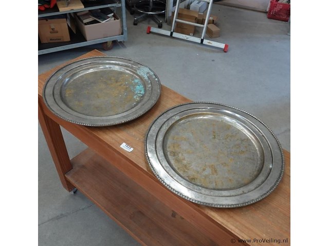 Paar grote verzilverde schalen - afbeelding 1 van  5