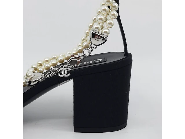 Paar hakken, maat 39, chanel, d g45813 - afbeelding 12 van  14
